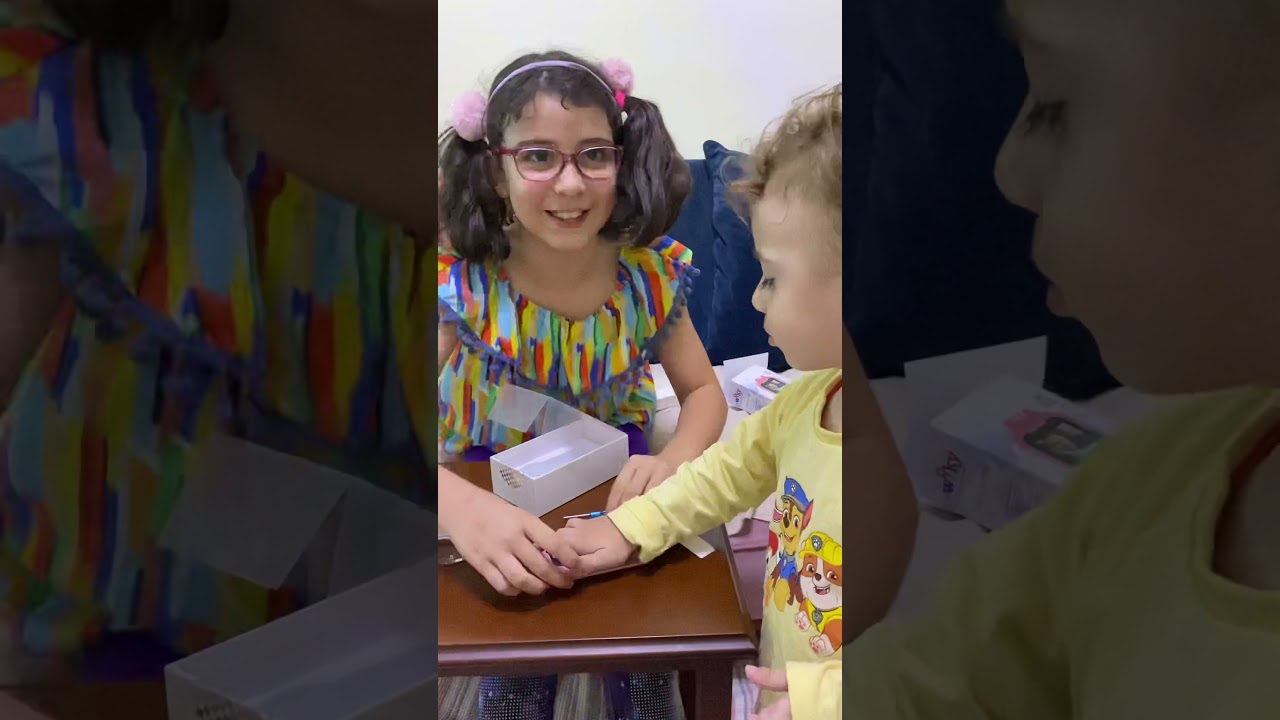 Elif’e Wiky Watch akıllı saat aldık hayırlı olsun 😀😀👍👍