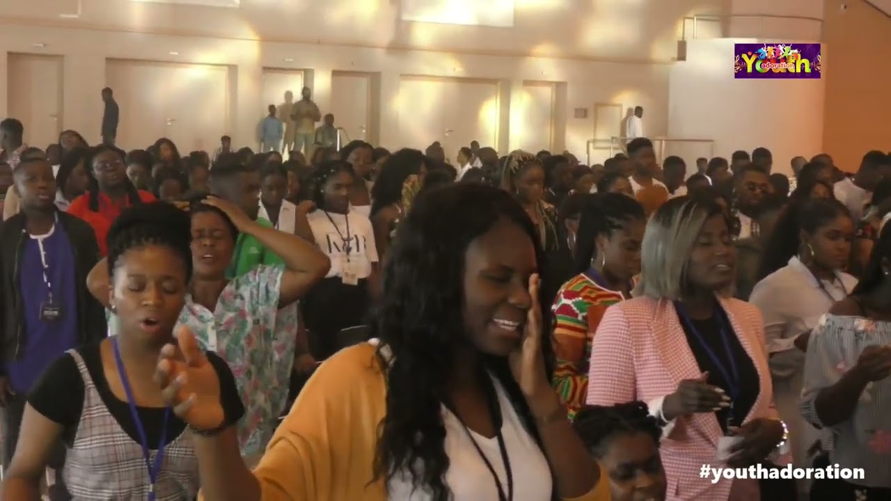 POWERFULL WORSHIP BY SETH BOAKYE YCG19