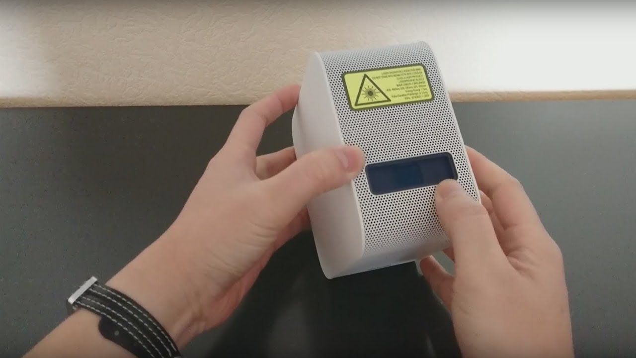 [Unboxing] SONY LSPX-P1 Portable Ultra Short Throw Projector