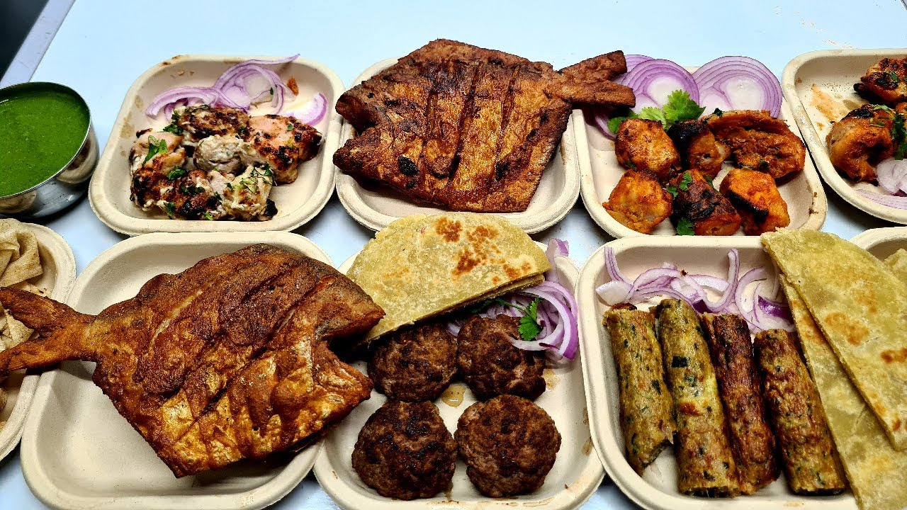 DARYA GANJ KI FRY MACHI AUR MUTTON GILAWATI KE SAATH CHICKEN KEBAB. Indian Food