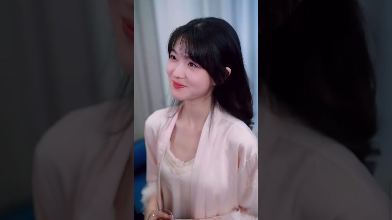 Tổng giám đốc khiến mọi người sợ hãi, đã bị một cô gái 18 tuổi chinh phục!