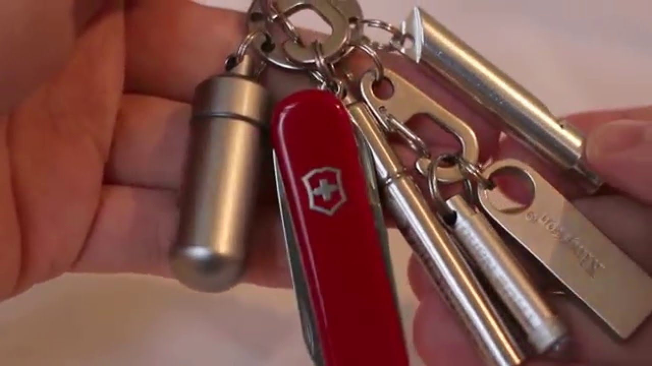 EDC keychain: Victorinox Classic + other Every Day Carry tools
