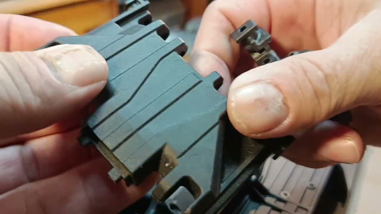 Traxxas Trx4 mit Element XF Herz.