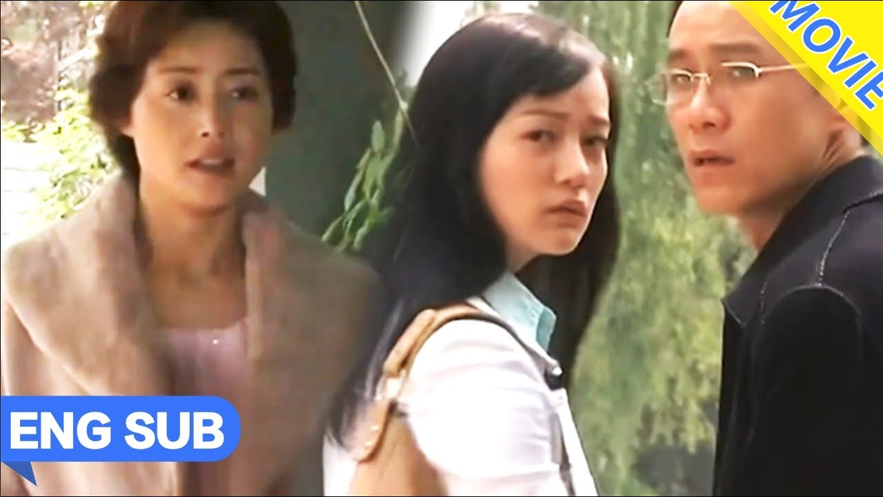 【Full Movie】丈夫和小三散步，怎料竟撞見前妻，看著前妻風姿猶存的身影，丈夫後悔了！！#chinesedramaengsub             #中國電視劇