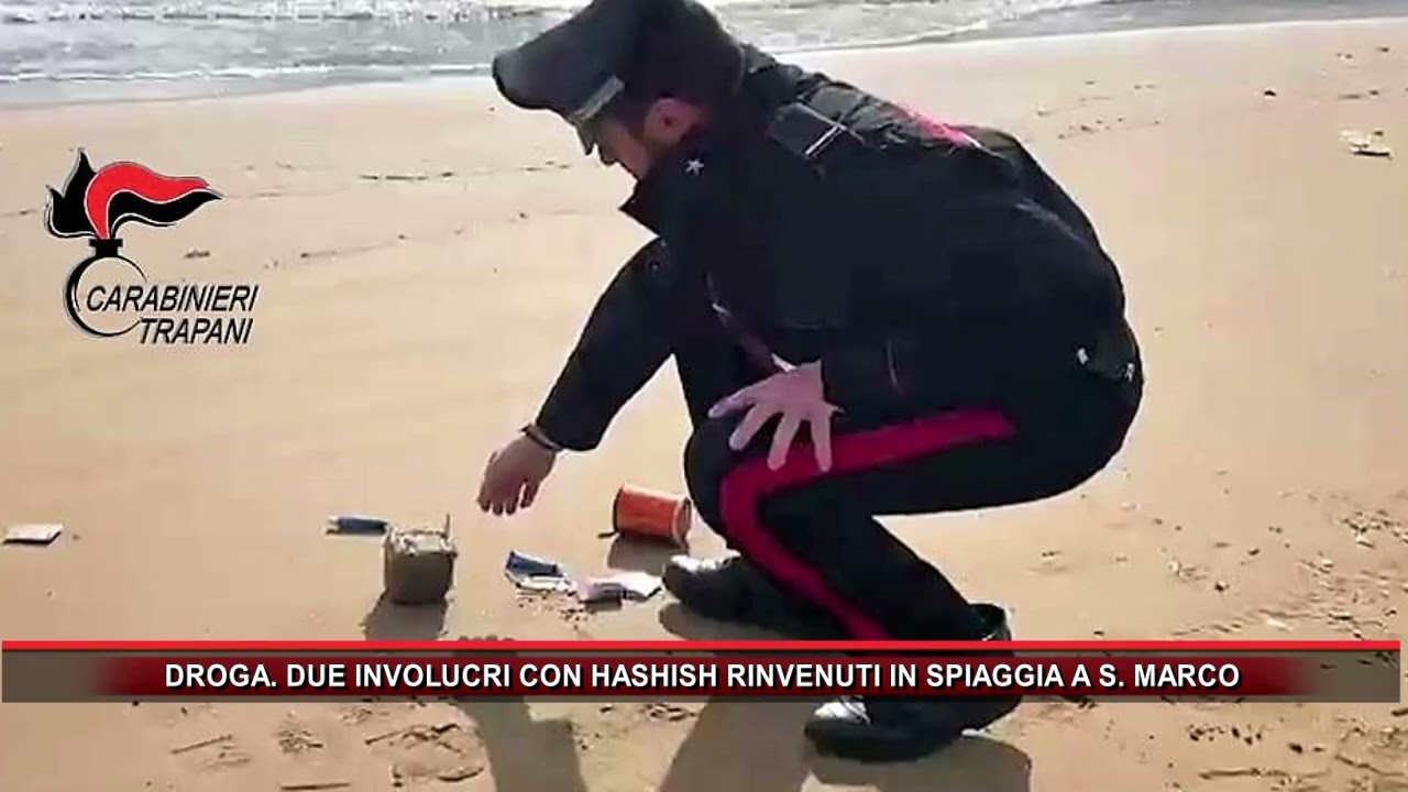 DROGA  DUE INVOLUCRI CON HASHISH RINVENUTI IN SPIAGGIA A S  MARCO