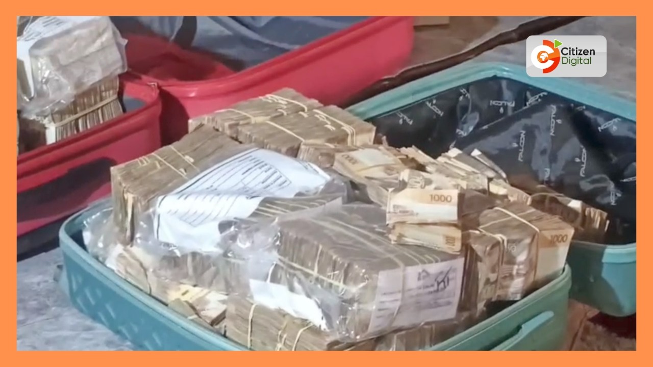 EACC officers recover Ksh.65 million following raid at the home of Nairobi Planning CEC in Syokimau