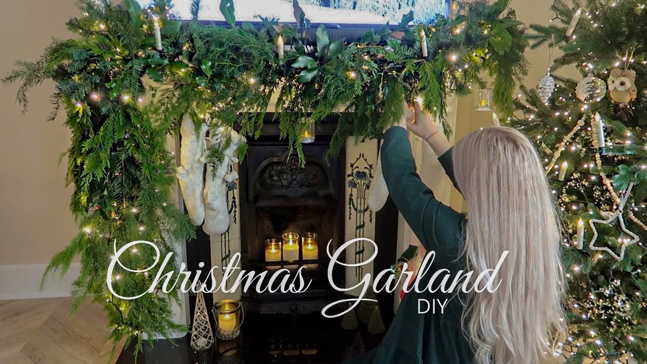 CHRISTMAS GARLAND DIY ON A BUDGET