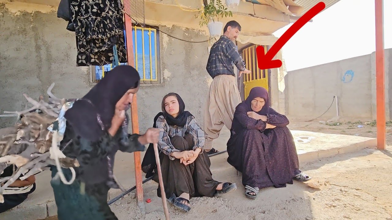 Javad was upset! | The story of the sheep that ate the tree 🌿🐑😮