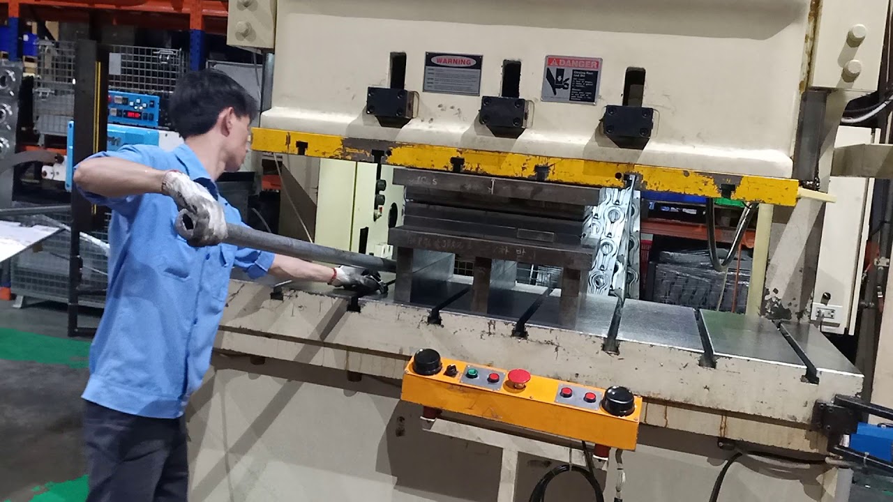 LÊN KHUÔN DẬP LIÊN HỢP