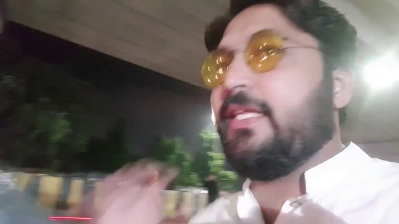 LAHORE MEN SADIA GUM HO GAYE 😯😯😯#ATEEQVLOG SADIA.SKITCHEN
