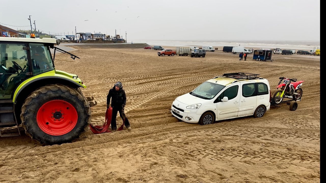 Wet Beach vs Vehicles causes Chaos!! ￼| Mablethorpe Beach Racing | Part 1