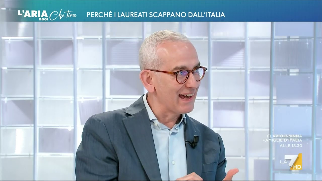 Perch&eacute; i laureati scappano dall'Italia? Federico Fubini: 