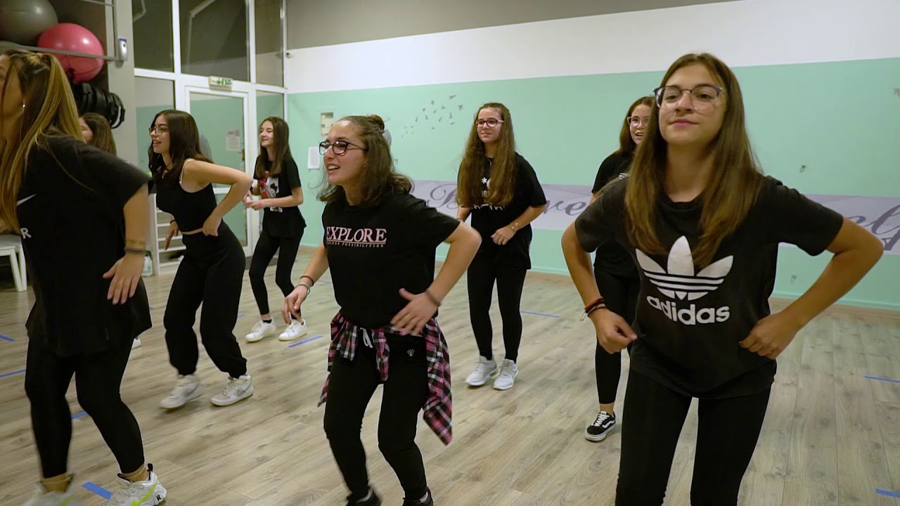 *the last lesson before lockdown again..choreo by Giouli Giannopoulou star fitness irida team*
