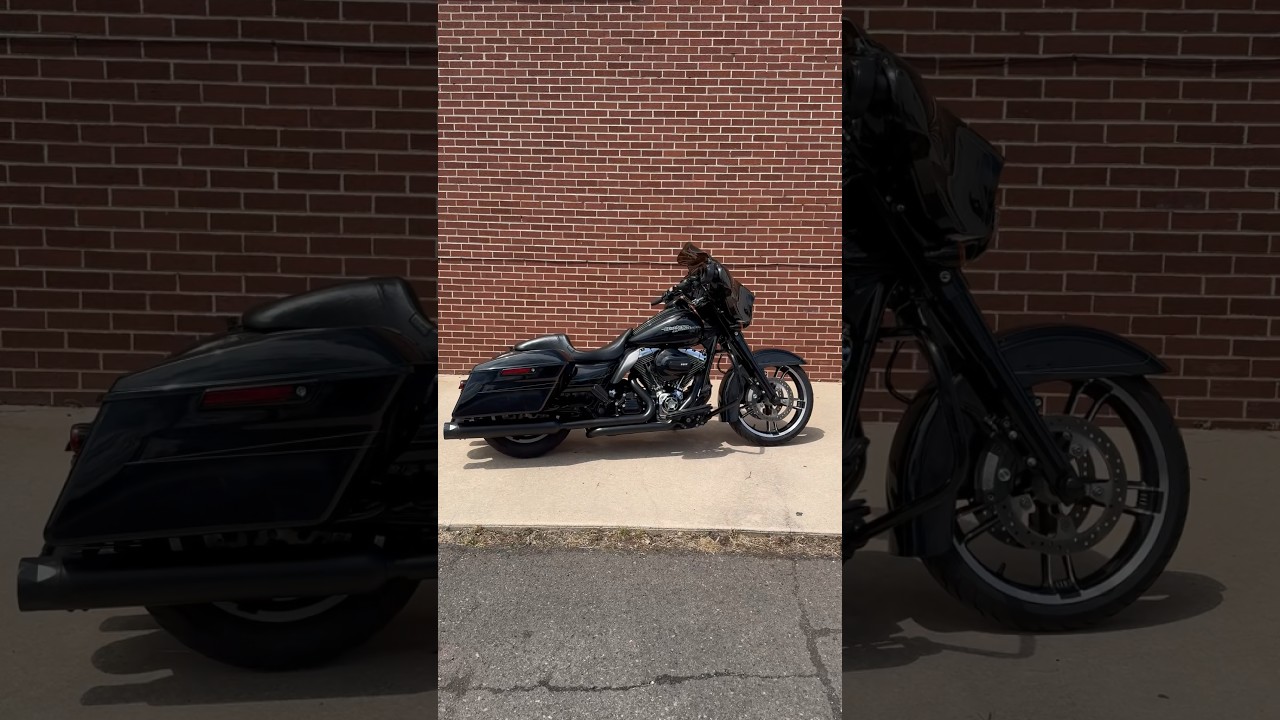 THE BEST PRE-OWNED BIKES! 2014 Harley-Davidson Street Glide Special exhaust