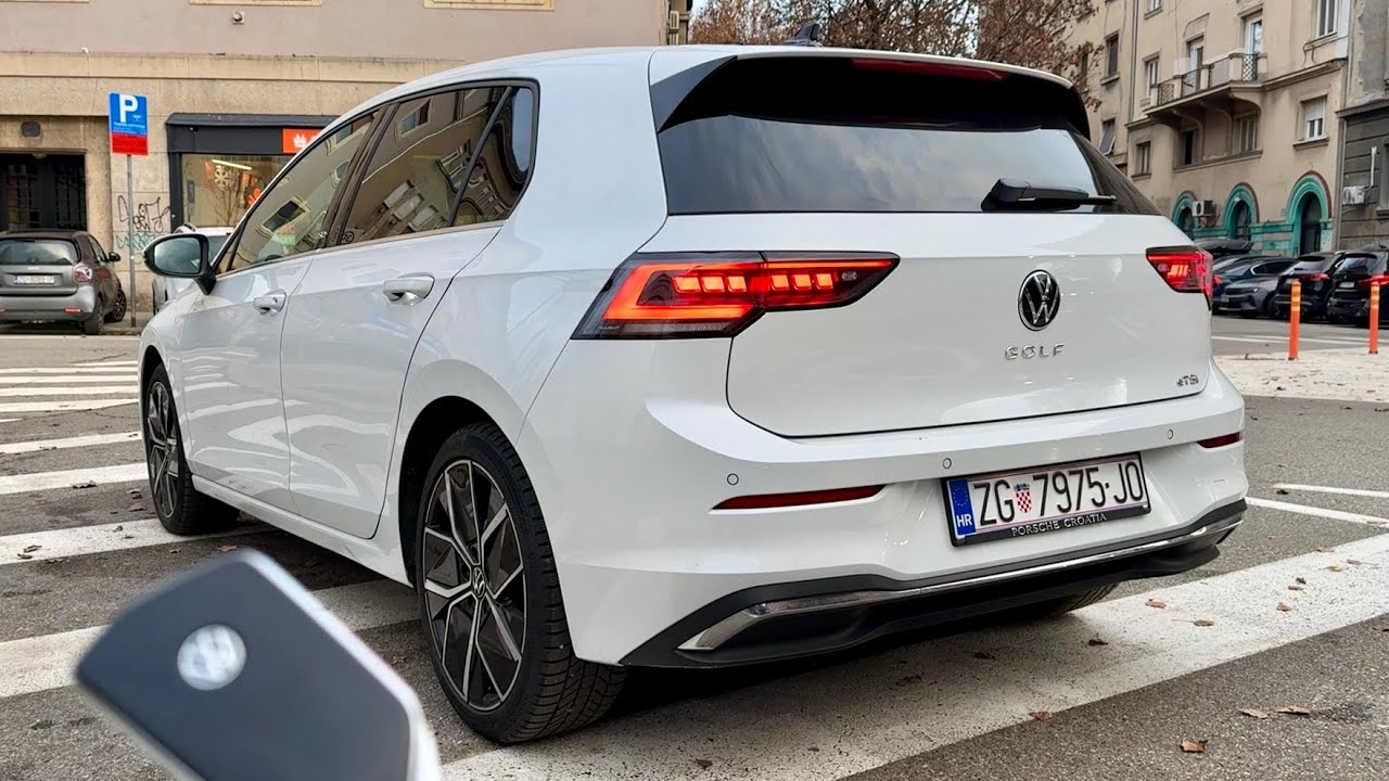 New VW GOLF 8 FACELIFT 2024 - EVENING POV test drive (eTSI 150 HP, DSG)