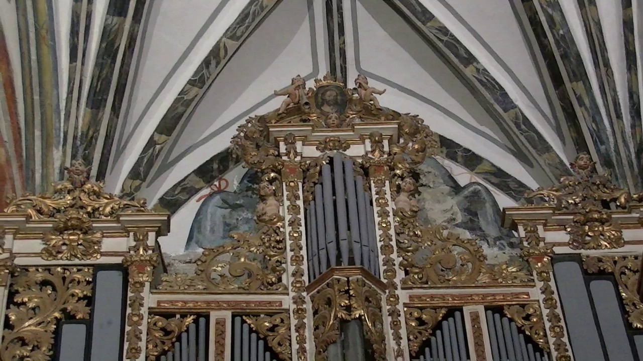 Concatedral de Albarrac&iacute;n