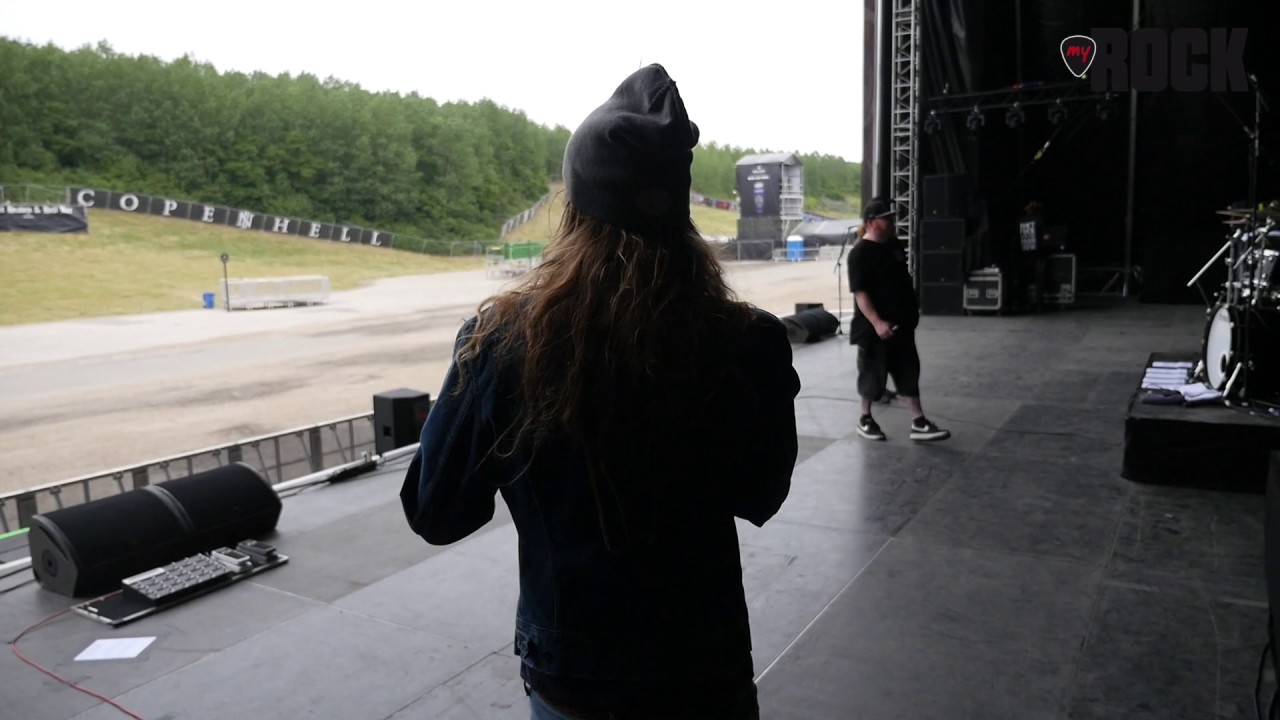 Backstage på Hades scenen på Copenhell 2017