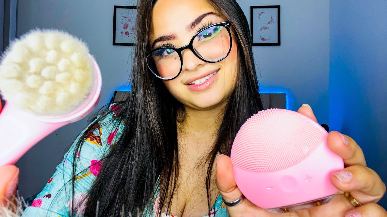 ASMR:NAMORADA CARINHOSA FAZENDO SUA SKIN CARE.￼