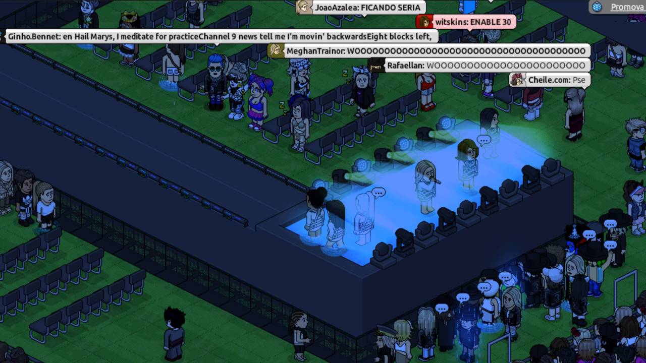 Beyonc&eacute; Glasstars - The Formation World Tour - Freedom/Halo (Habblive)