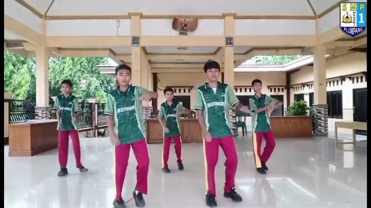 Senam Irama Goyang Sehat, Badan Kuat! Semangatttt,..
