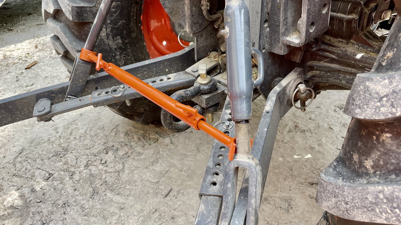 Easy way to hook up 3 point tractor implements - DIY arm spreader