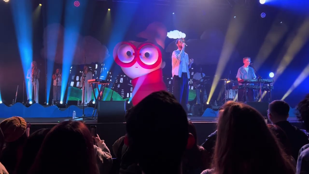 HONNE - Warm on A Cold Night Live in Taipei Legacy TERA