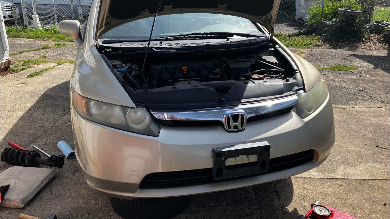 8th Generation Honda Civic (2007) - Front Strut Assembly Replacement