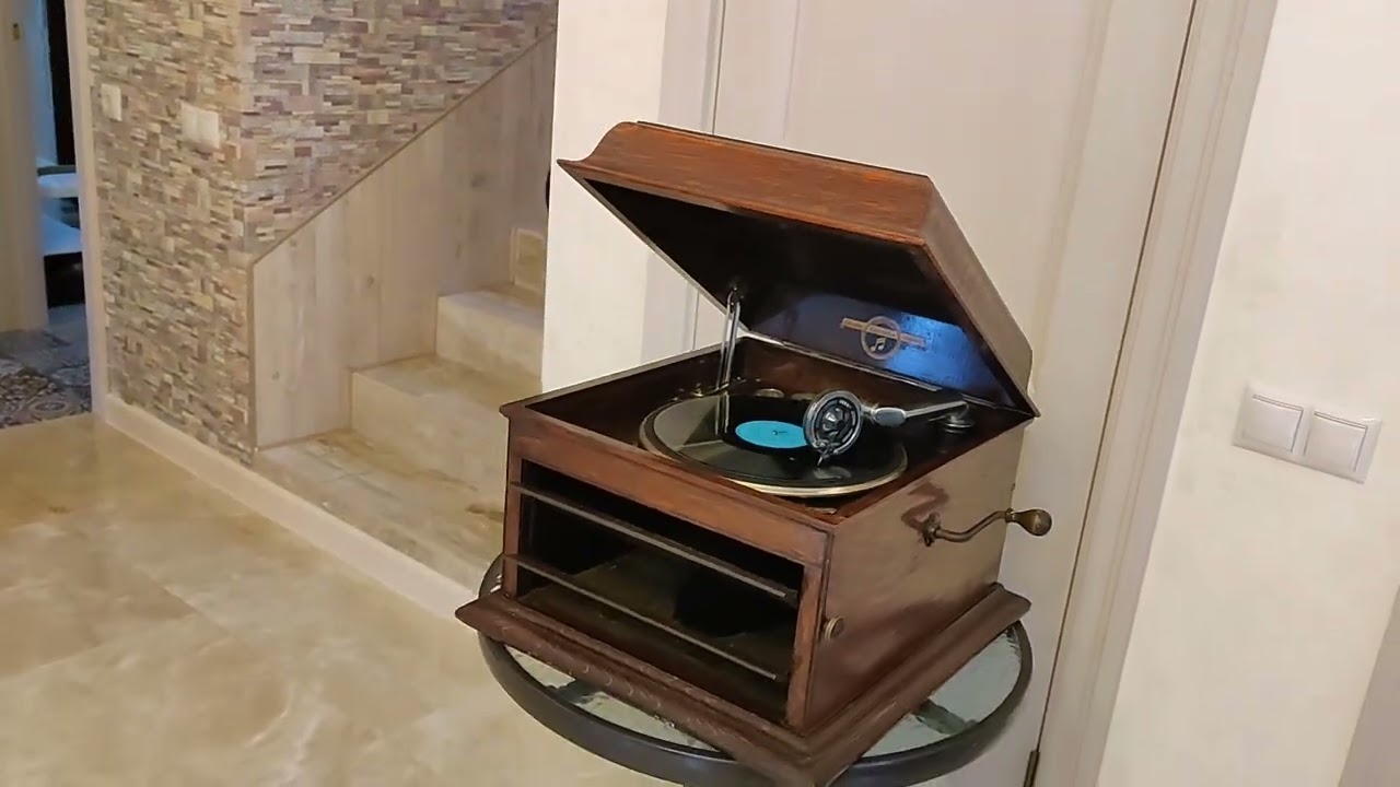 Gramophone Columbia 117a