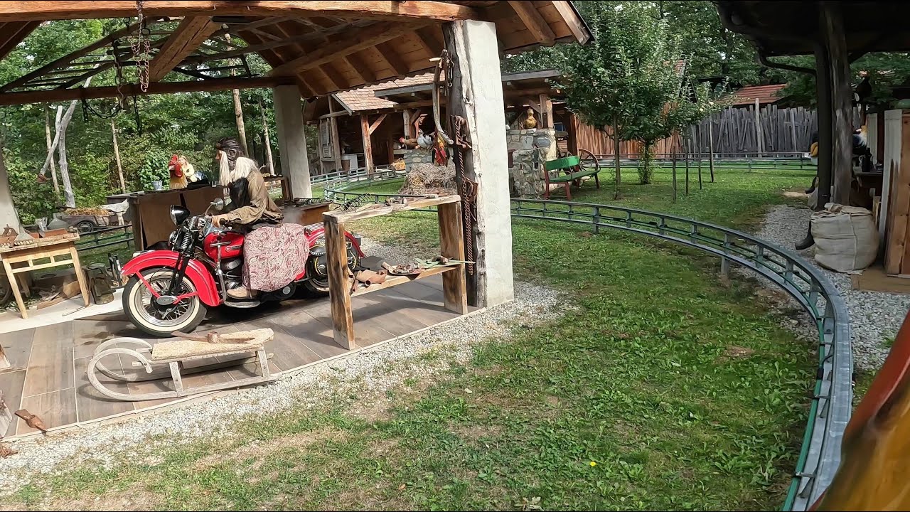 Metallbau Emmeln Pferdereitbahn Gockeljagd Familypark Neusiedlersee 2022 POV Onride