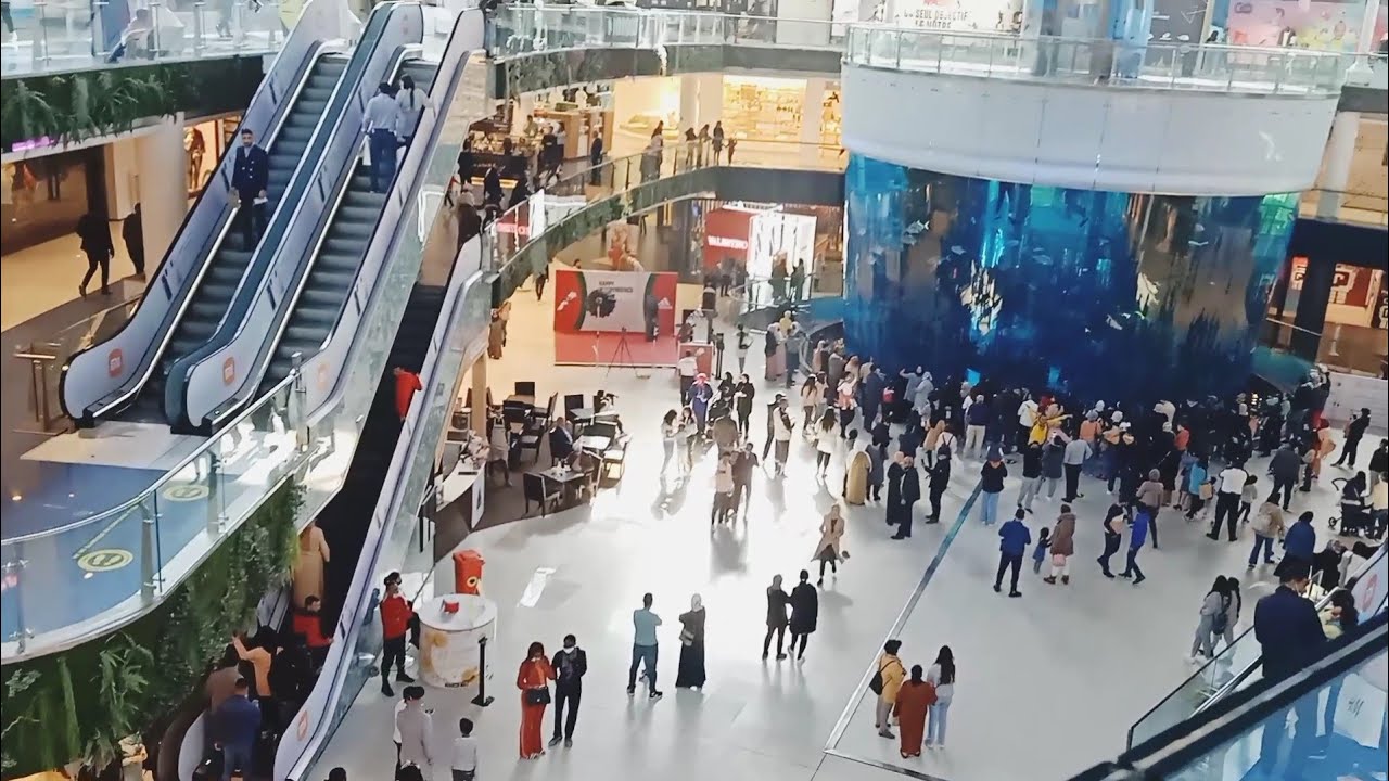 جولة بالمركز التجاري موروكومول المتواجد بالعاصمة الاقتصادية الدار البيضاء/Morocco Mall de Casablanca