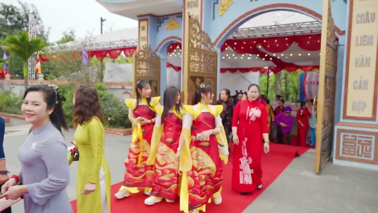 LỄ HỘI ĐẦU XUÂN THÔN PHÚ THỌ