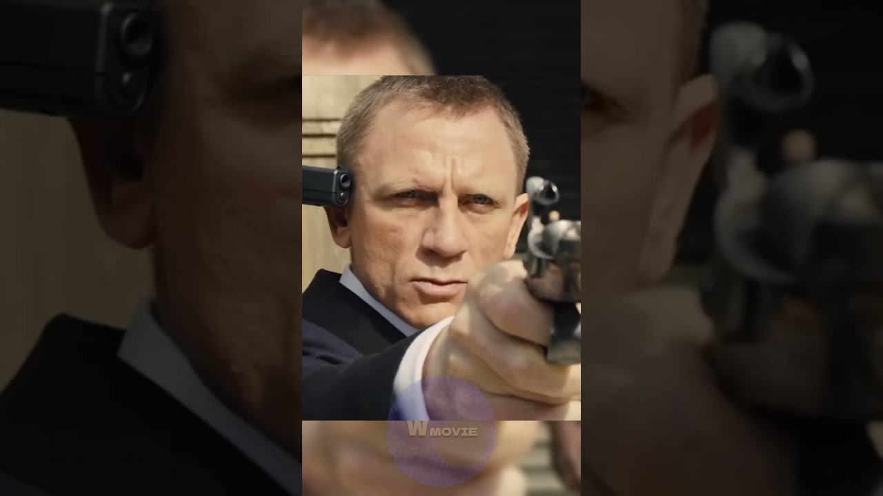 Не потерял самообладание🥶🪨| &laquo;007: Координаты Скайфолл&raquo; (2012) #shorts #фильм #кино #боевик