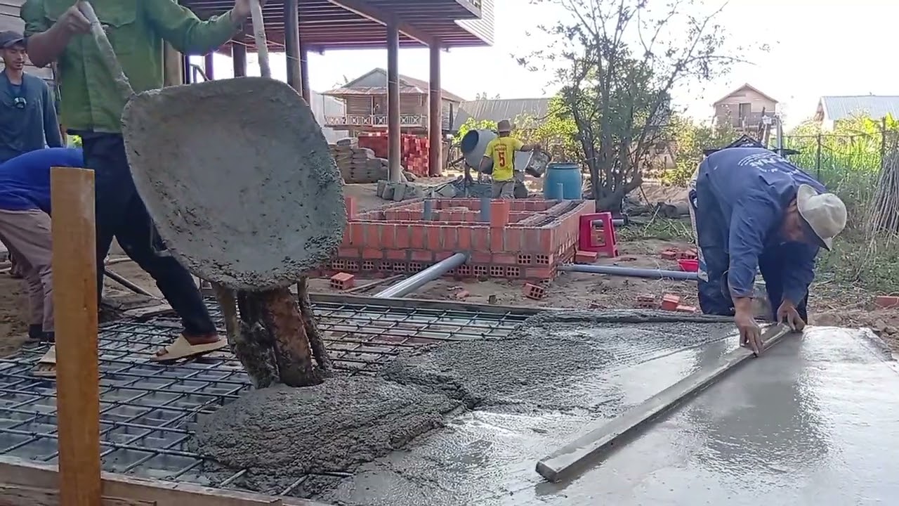 hôm nay làm nhà vệ Sinh trong thôn Đăk chă đã song phần mống và hom moi người đón xem tếp Theo nhé 