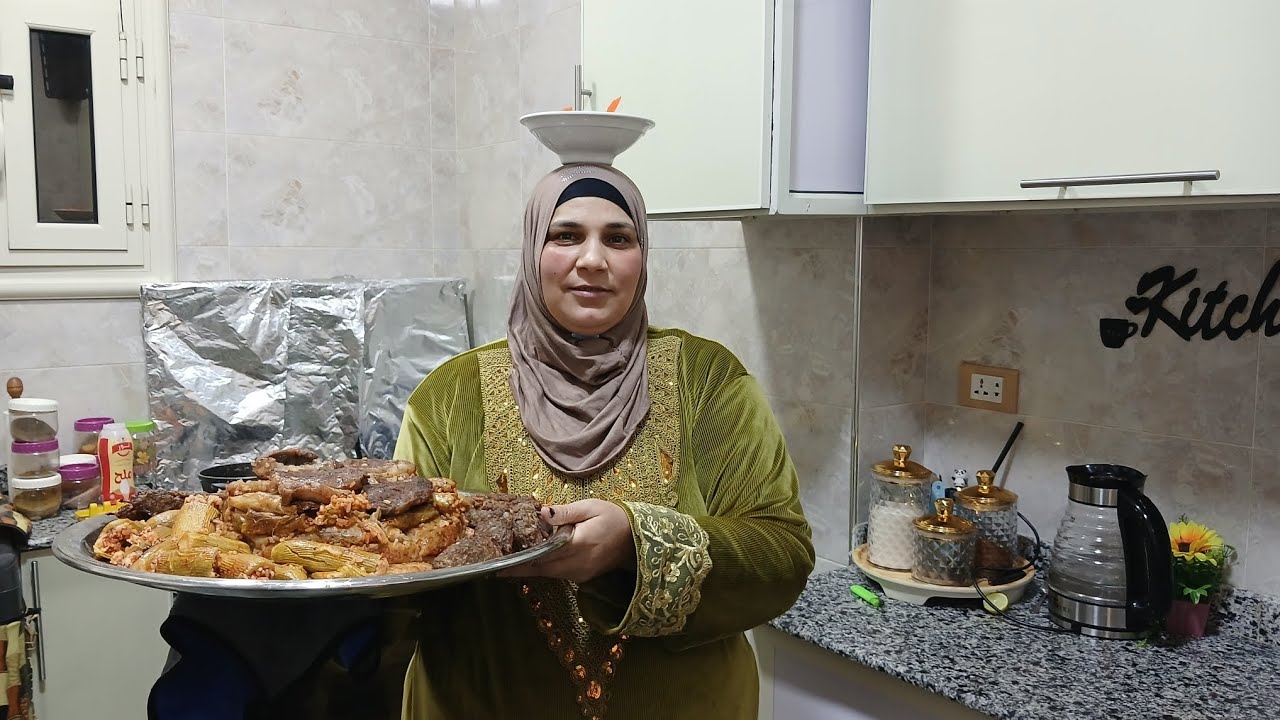 الشتاء عاوز المحشي واللحمه قولت بدل ما اطلب اكل من بره اعمل انا بأيدي الست المصرية تكسب بردو 