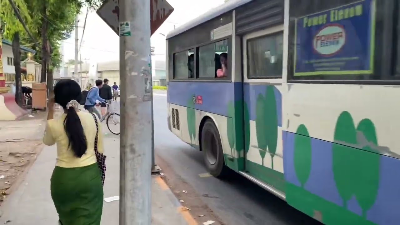 Myanmar 🇲🇲Yangon 20123年一月19日街拍随拍谈当地的“站街”女 价格如何？
