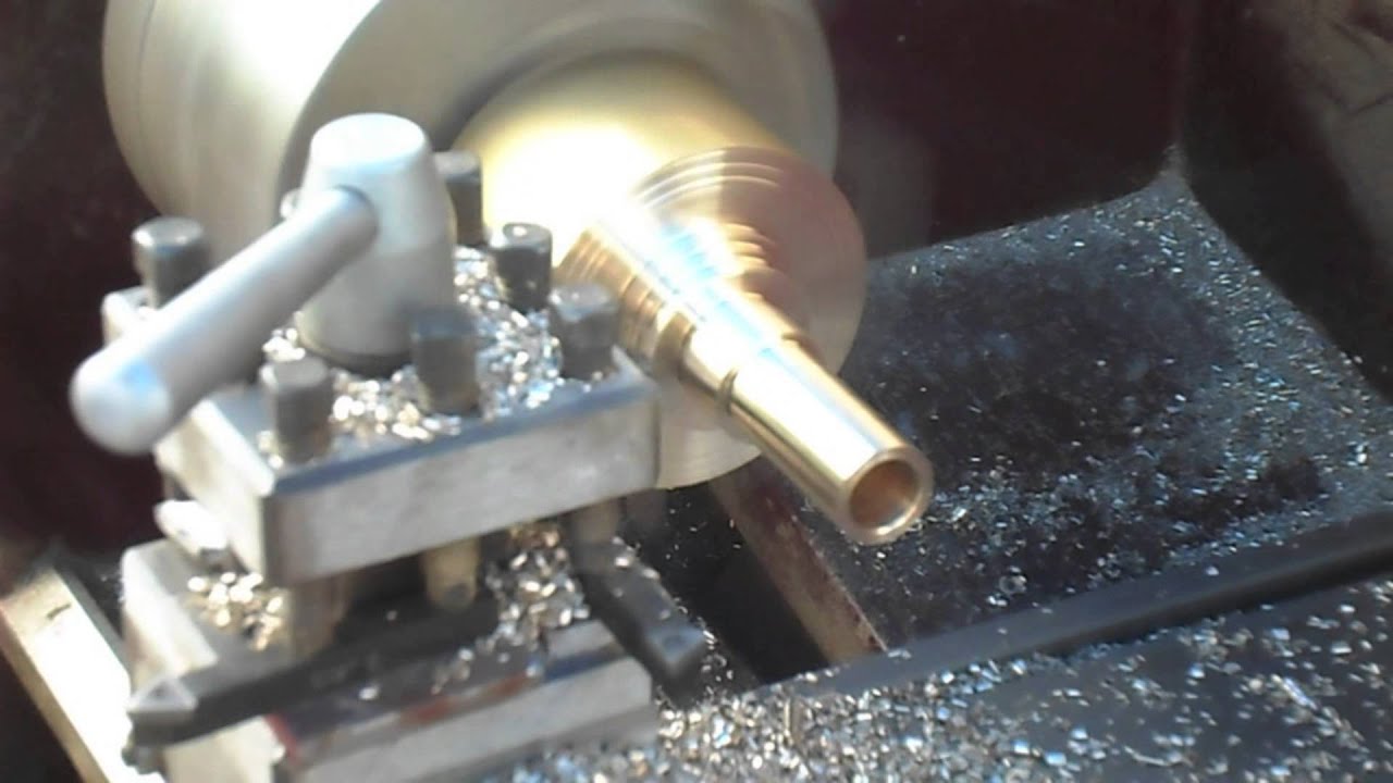 Making mouthpiece for tuba or sousaphone/// fabricacion de bokilla para tuba