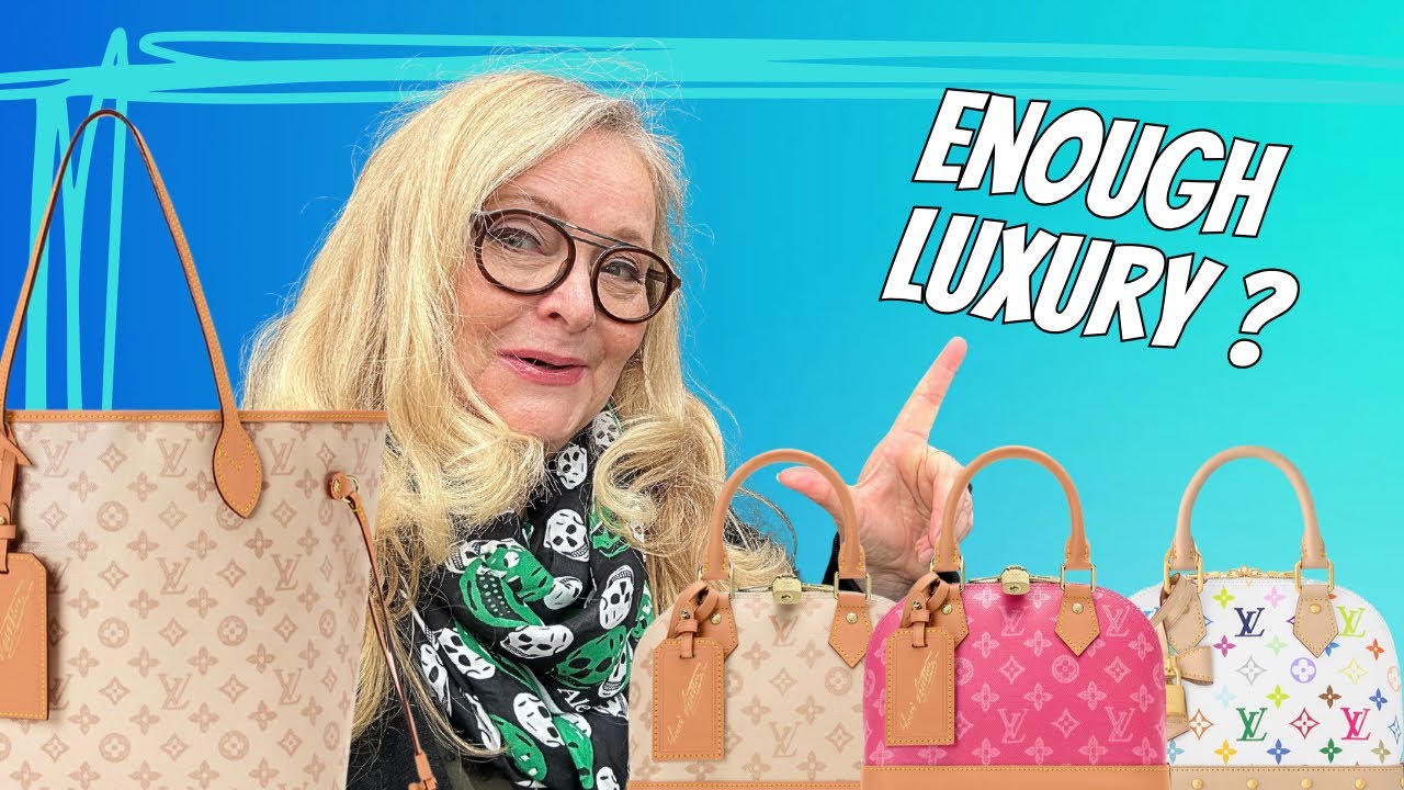 Let&rsquo;s walk and talk LUXURY, channel reflections, Fendi & LOUIS VUITTON Monogram 130 | SHOPPING VLOG