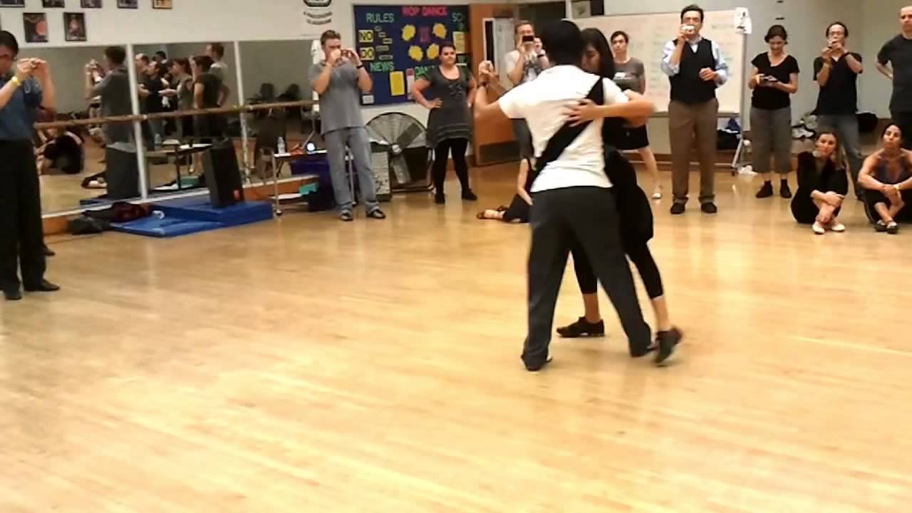 Sebastián and Roxana: demo: Vals musicality - SMiTH 2011