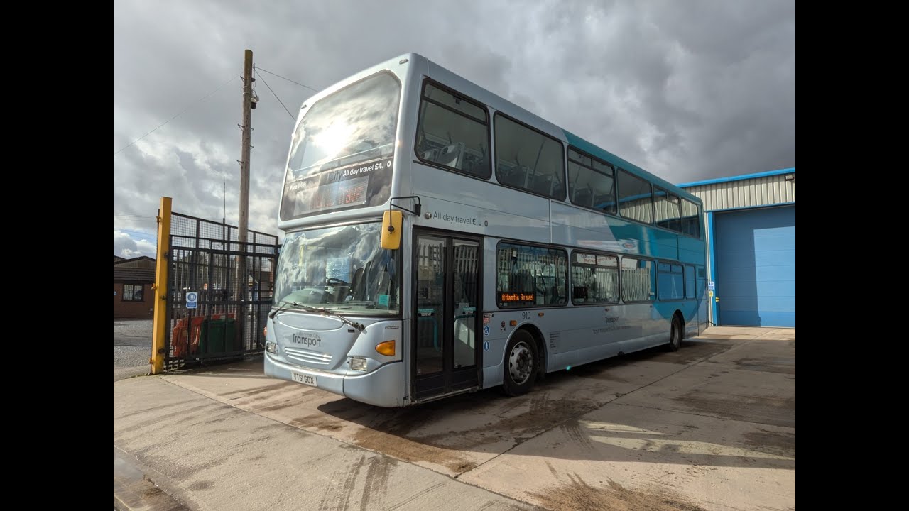 YT61 GOX - 2011 (61) Scania N230UD Optare Omnidekka