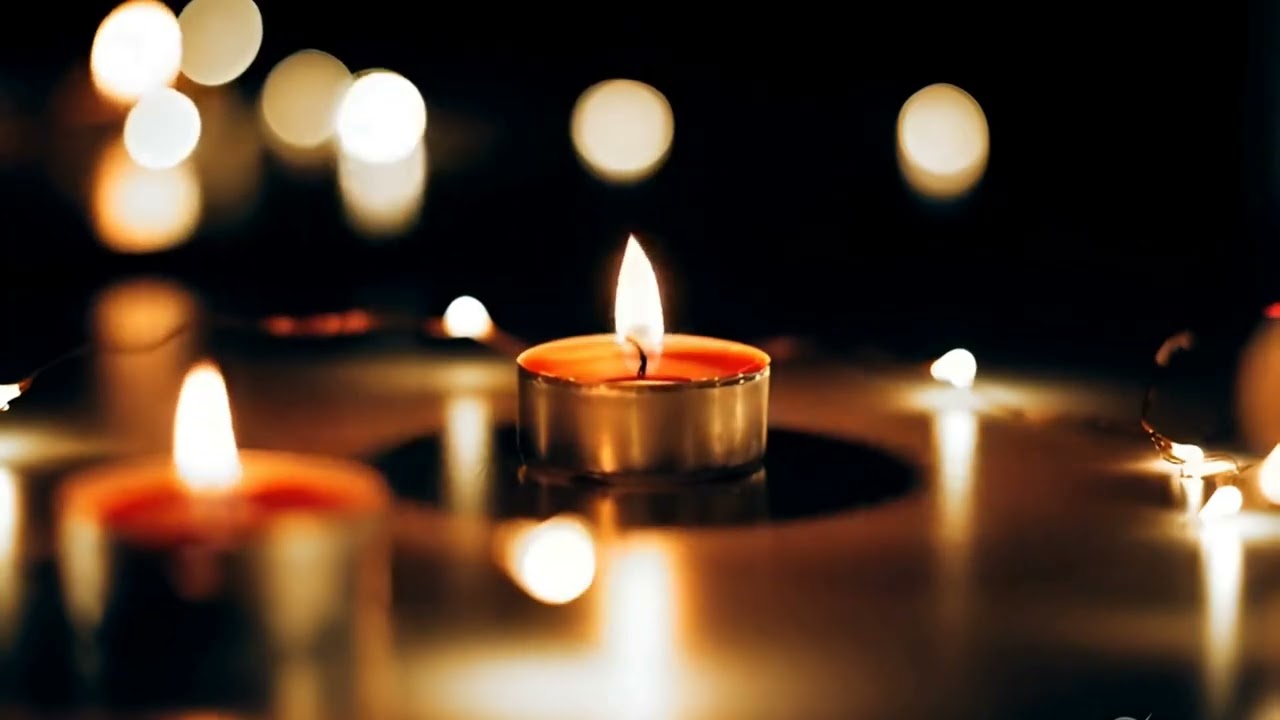 1 HOUR Cozy Candlelight 4K | Warm Ambient Glow for Relaxation & Reading 🕯️✨