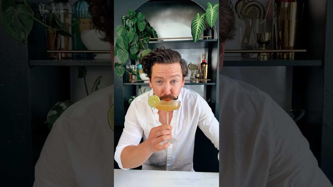 Tiki- Style daiquiri: the Royal Bermuda Yacht Club #shorts #daiquiris