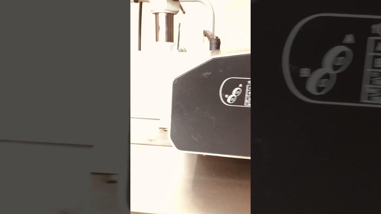 Felder KF700S using a power feeder(F48) with a spindle molder