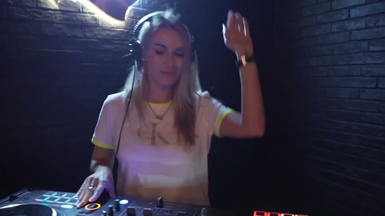 AI NOVA – Habibi Tonight (Summer Dance 2026)