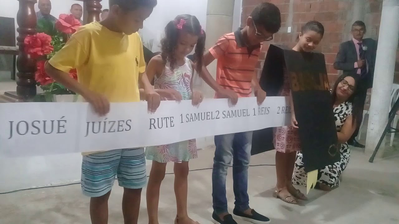 Apresentação comemoração do dia da biblia