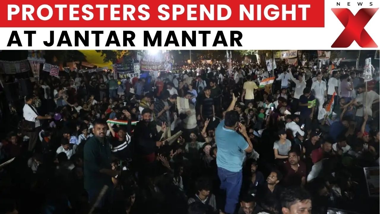 Jantar Mantar Protest Continues Overnight, Supporters Stay Put At Sit-In | Latest News | NewsX