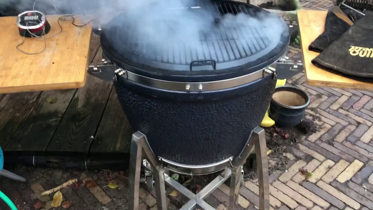 Kamado rookhout