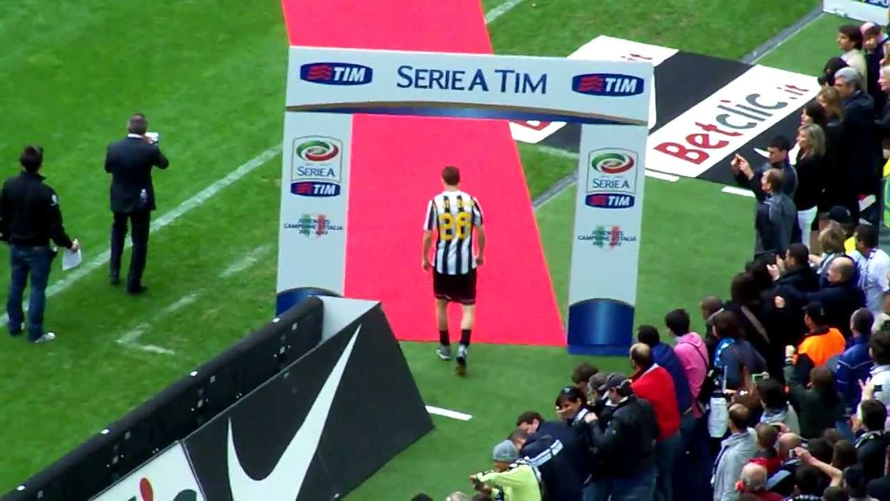 PREMIAZIONE SCUDETTO JUVENTUS CAMPIONE D'ITALIA 2011-12