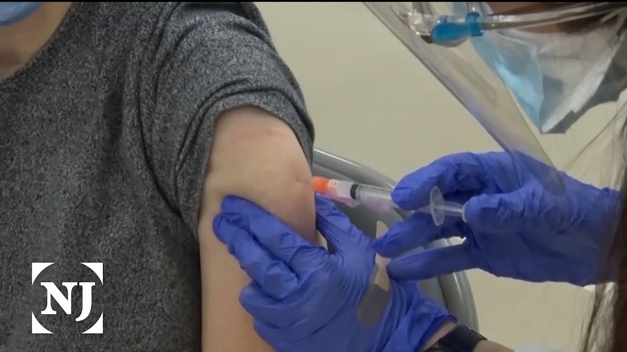 CDC says all adults should get COVID-19 booster shot