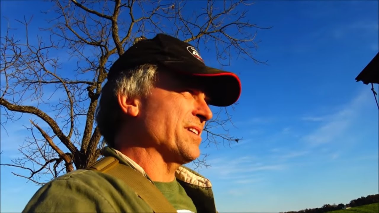 Metal Detecting, Caves. Indian Arrowheads and MOAR!