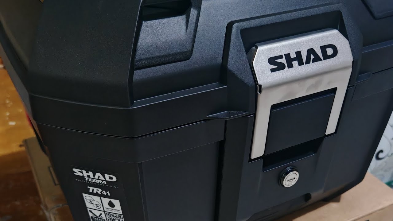 SHAD topbox TERRA Series - TR41 Unboxing-Installation / Super durable motorcyle topbox